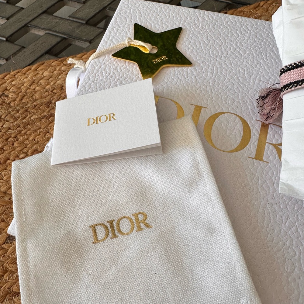Authentic Dior Light Pink Rope Bracelet - Picture 2 of 5